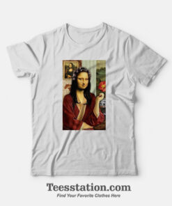 Mona Lisa Hair Rollers Meme T-Shirt